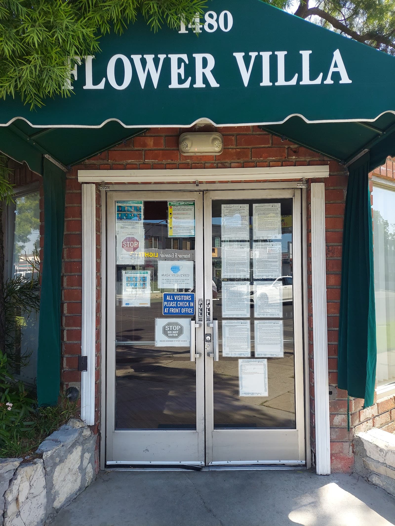 Flower Villa — photo 1