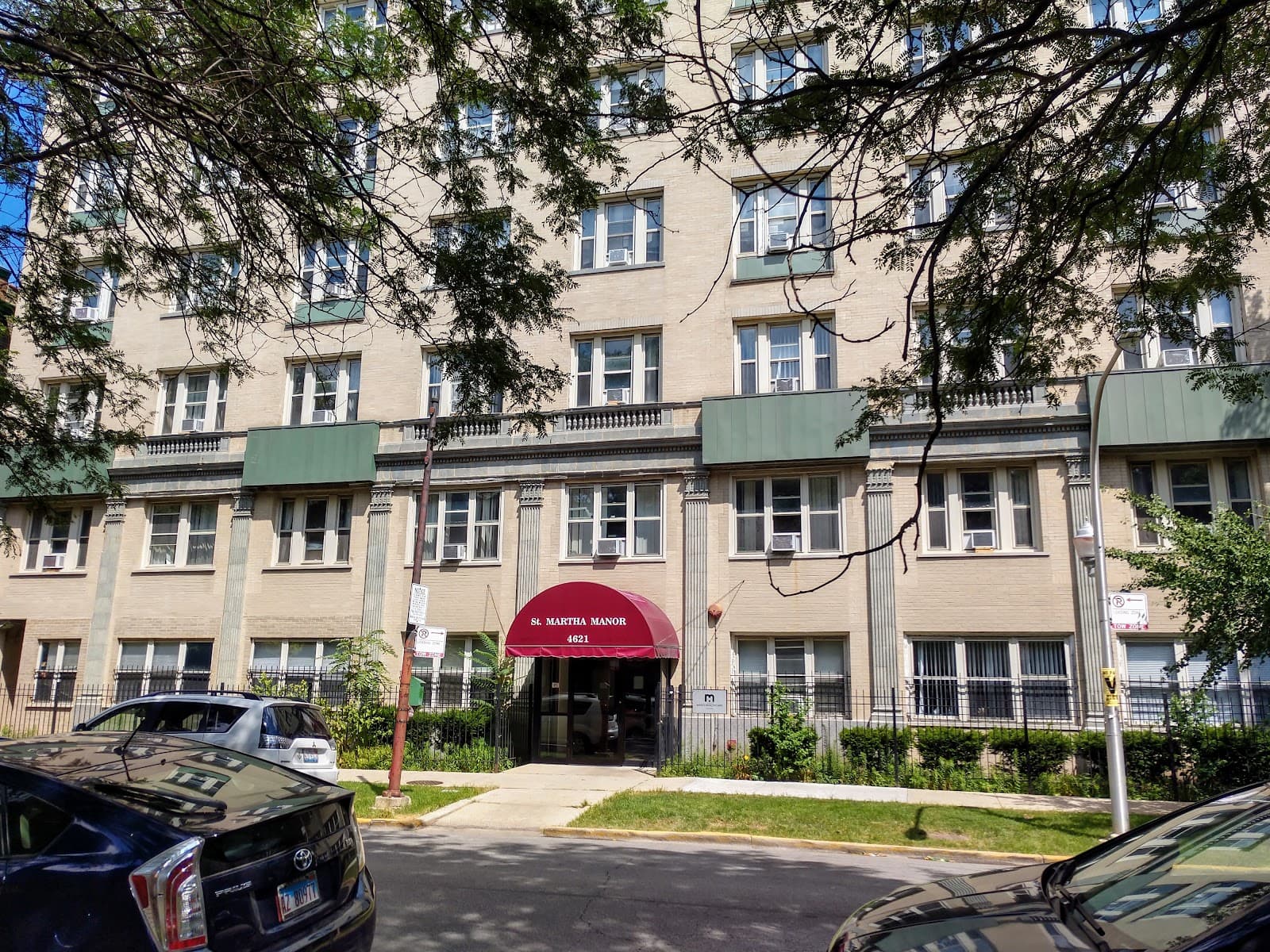 Mado Healthcare - Uptown