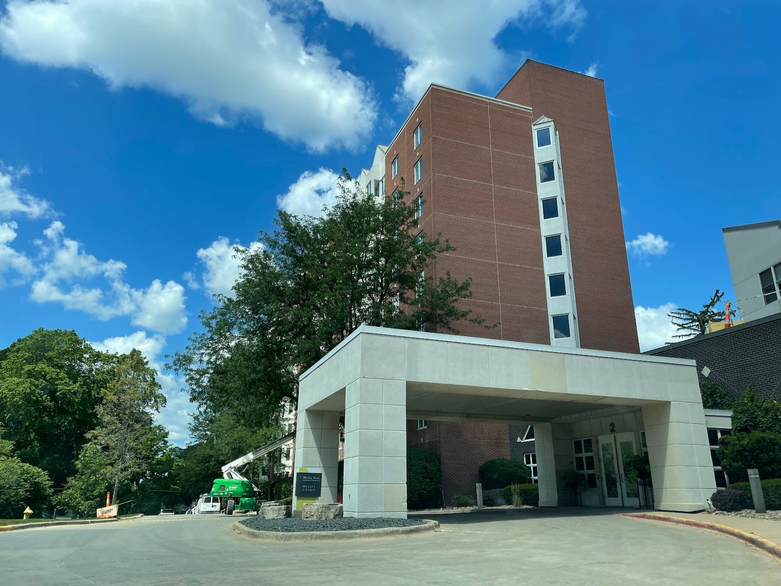 Wesley on Grand, a WesleyLife Community for Healthy Living
