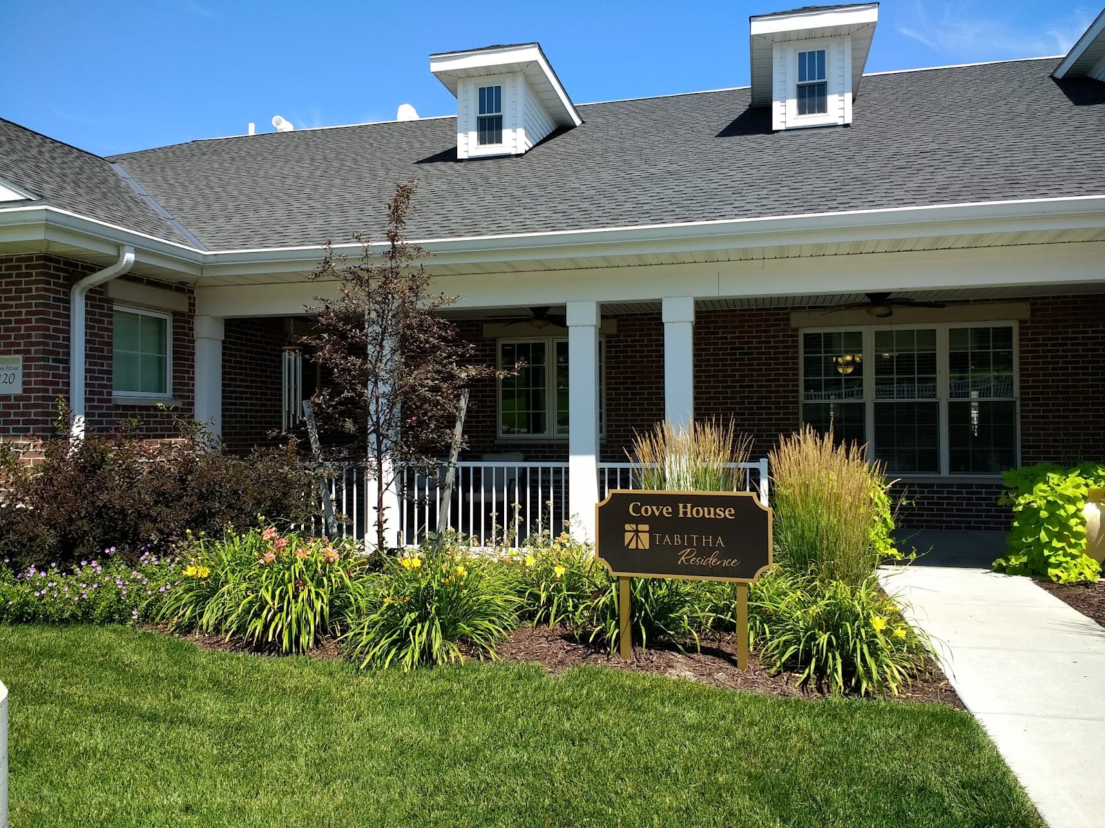 Eventide Cove House