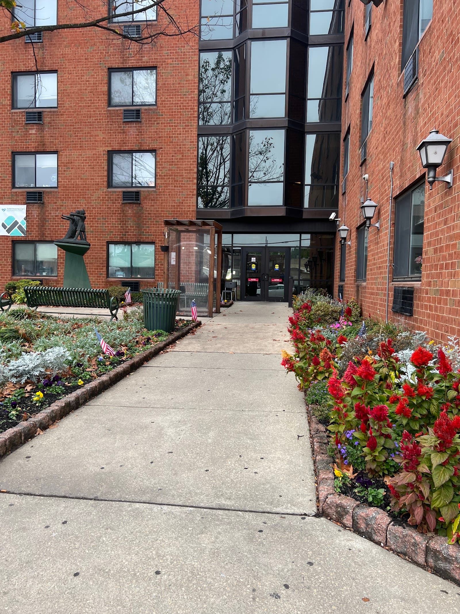 Tucker House Rehabilitation & Nursing Center