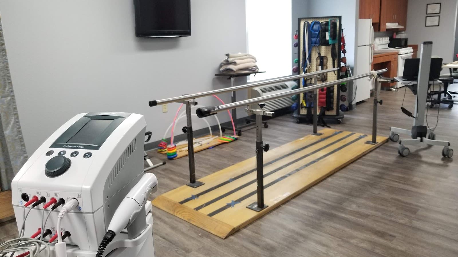 Afton Oaks Nursing and Rehabilitation Center — photo 1