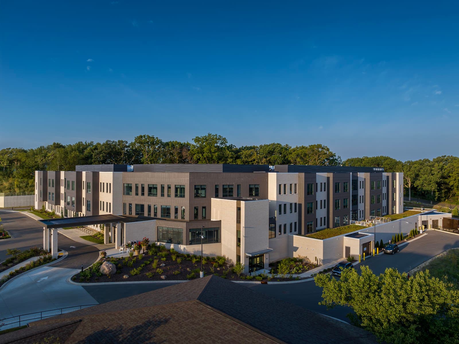 Hebron Oaks Skilled Nursing & Rehabilitation Center