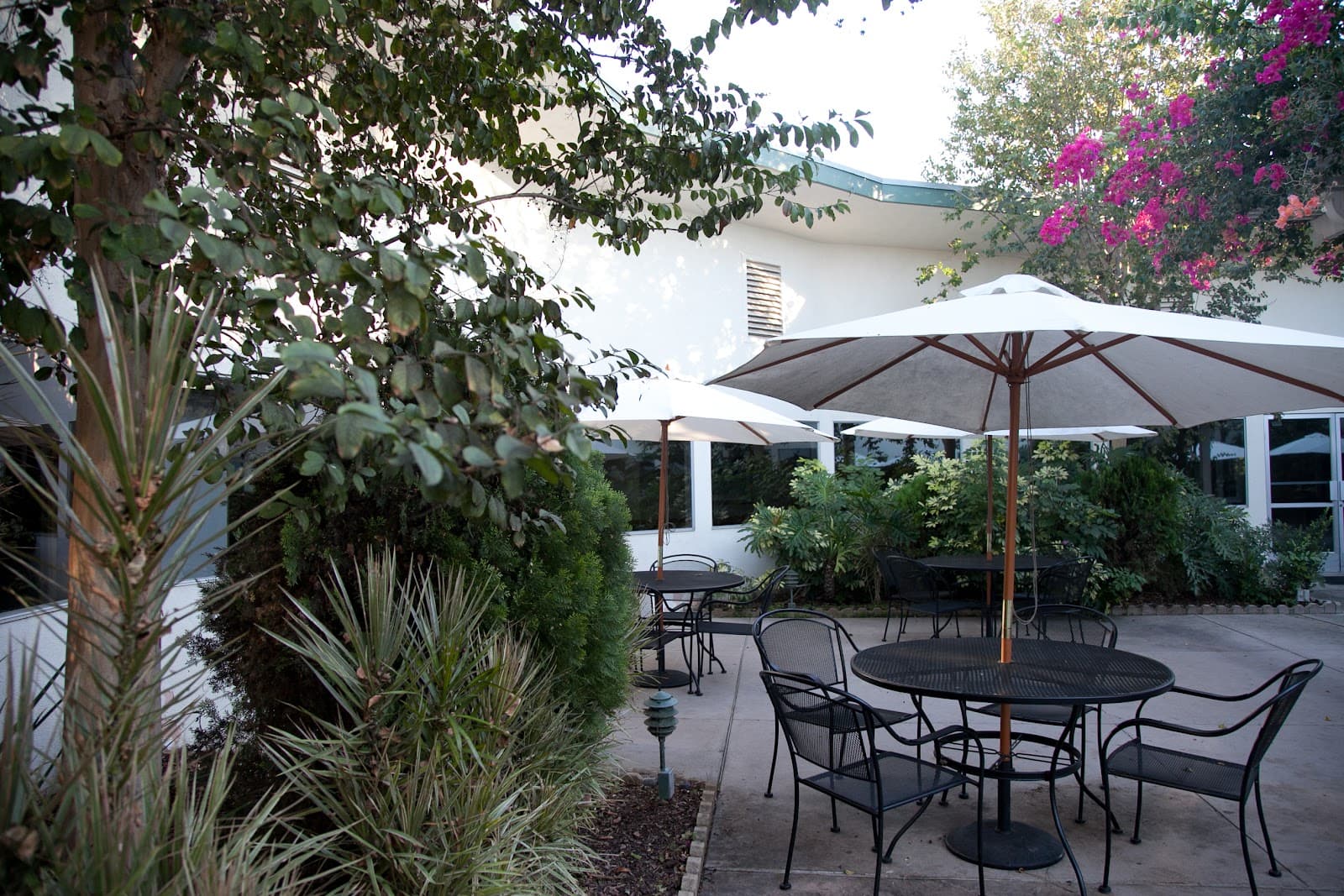 Community Care On Palm - Nursing Facility in Riverside — photo 1