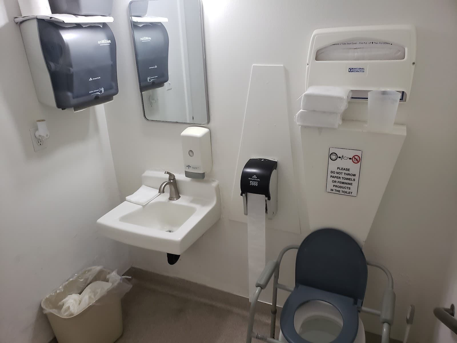 Woodside Healthcare Center