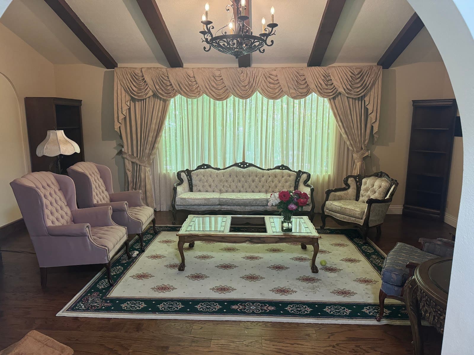 A Cozy Chateau