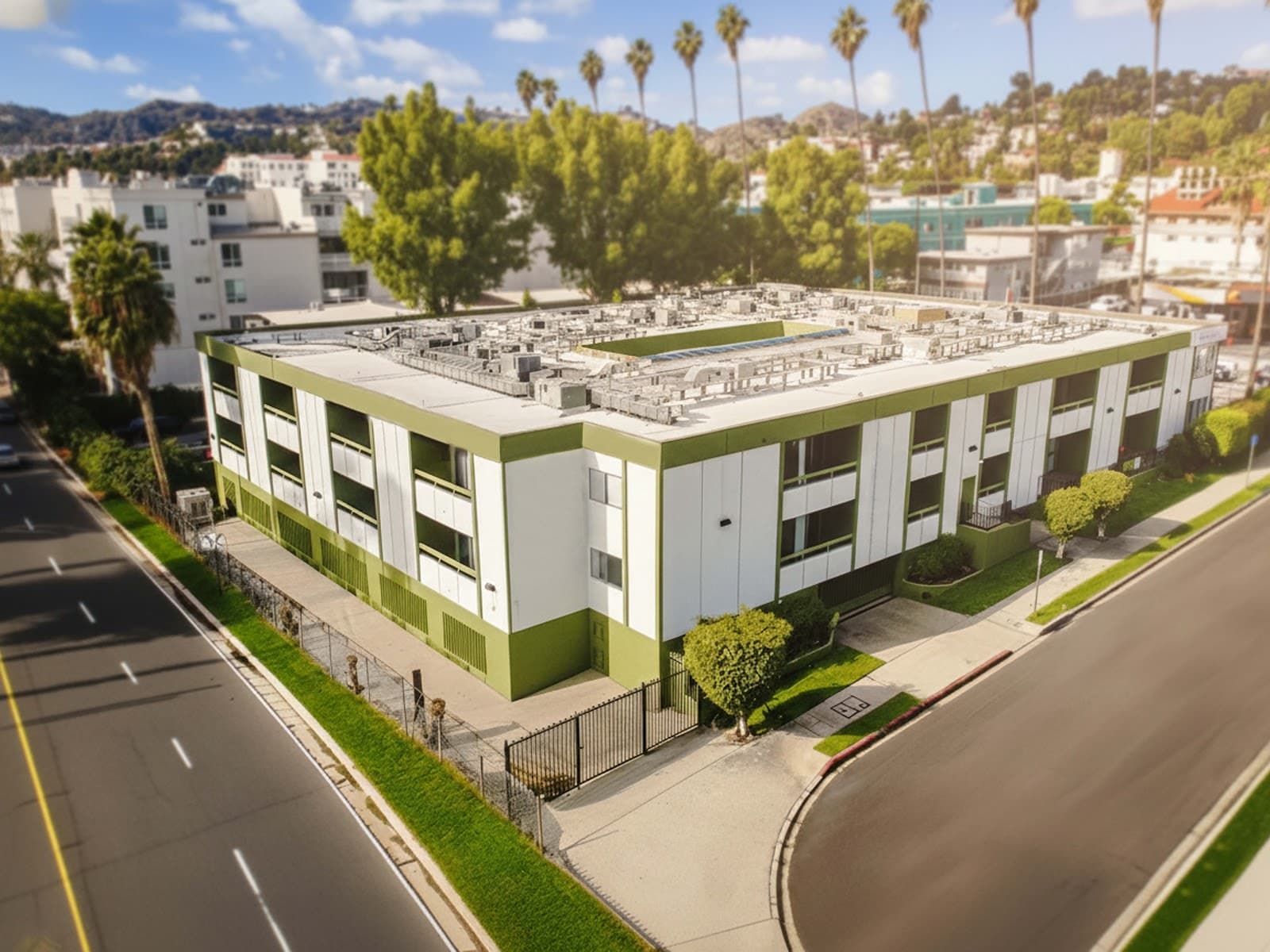 Hollywood Royale Garden Assisted Living
