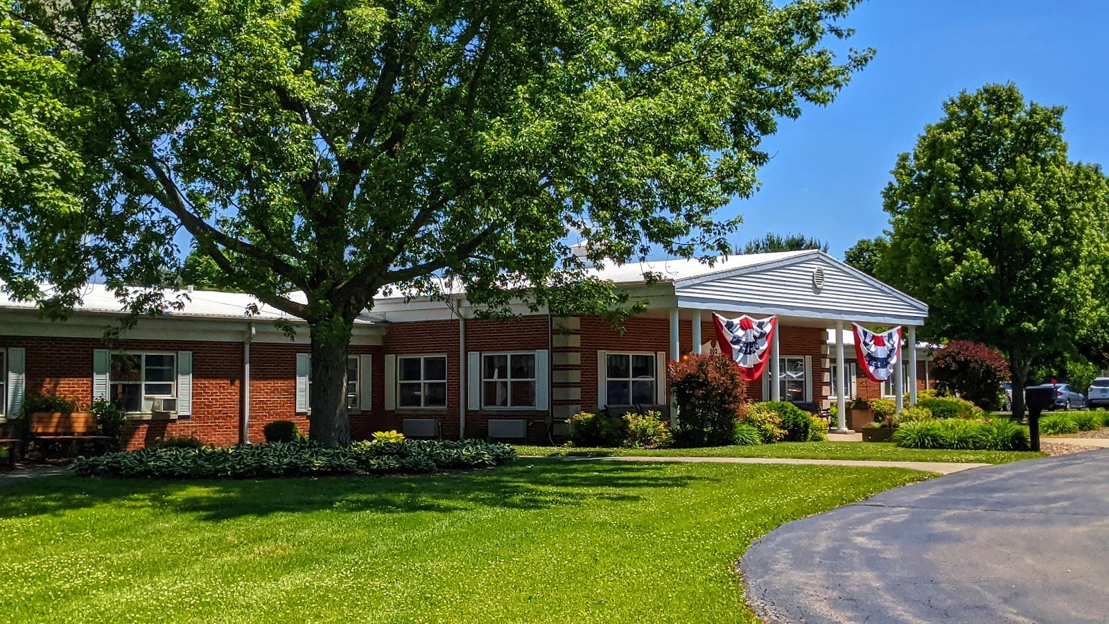 Franklin Grove Living and Rehabilitation Center