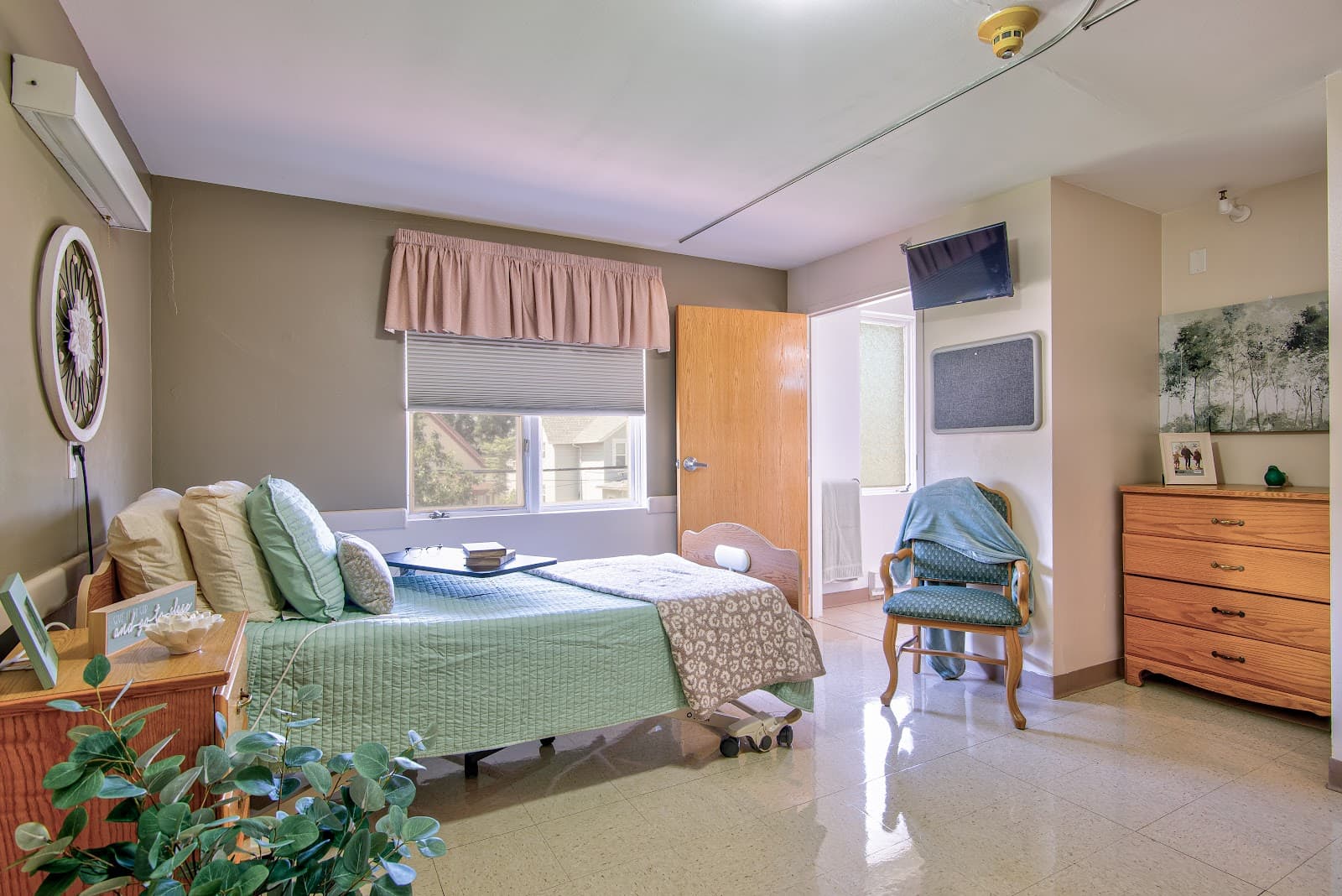 Aperion Care Fox River