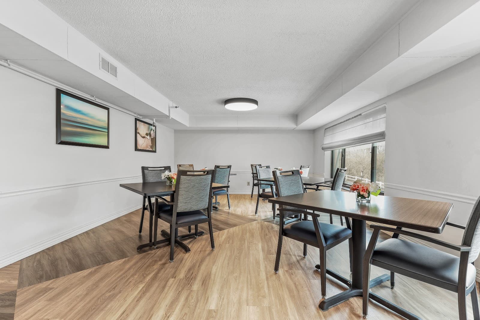 Envive Healthcare of Lawrenceburg — photo 1
