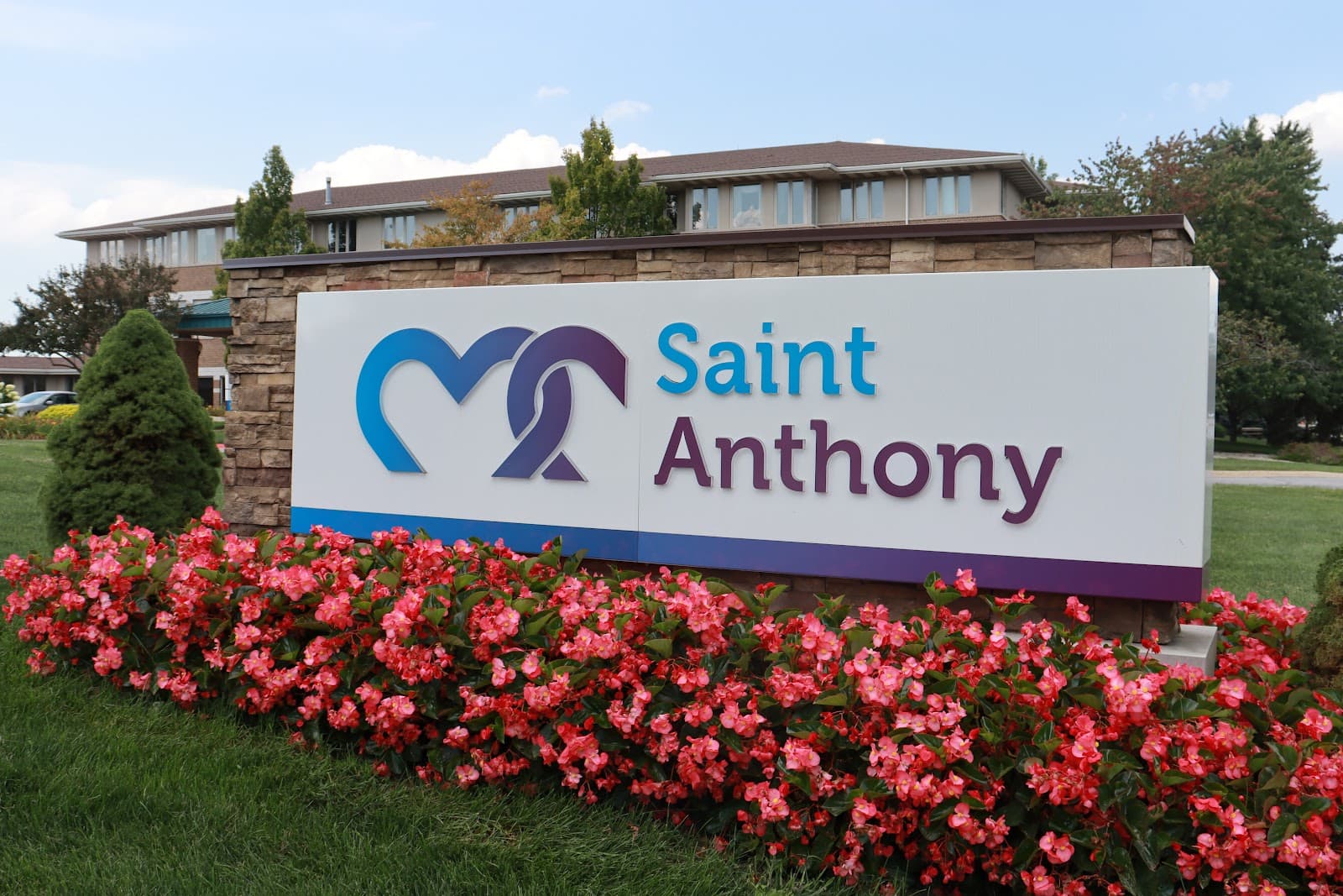 Saint Anthony, Majestic Care