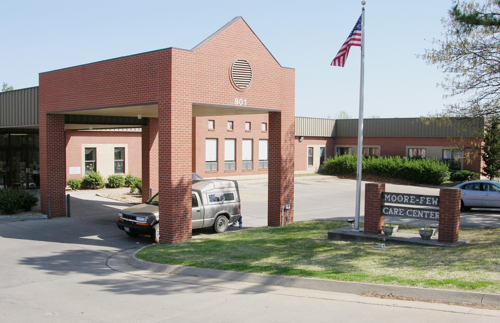 Moore Few Care Center