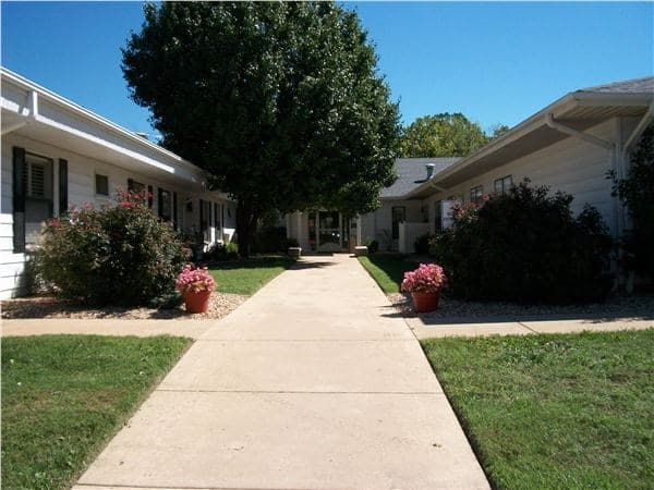 Rocky Ridge Manor