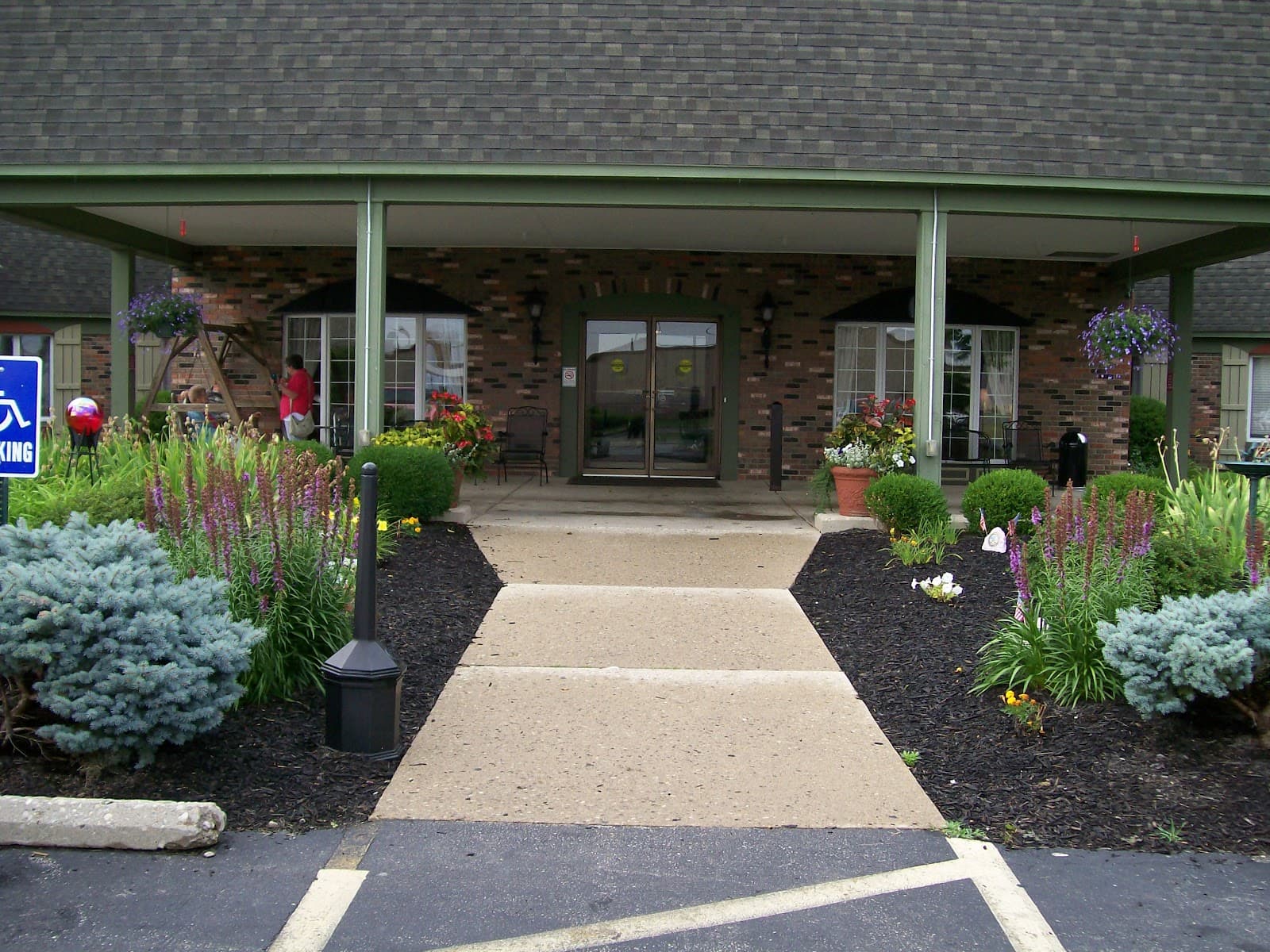 Piqua Manor
