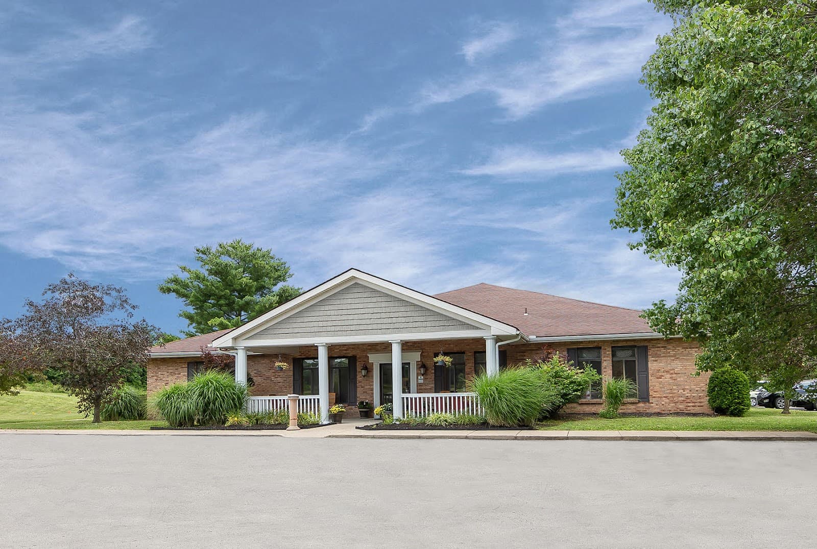 Crestwood Ridge Skilled Nursing & Rehabilitation — photo 1