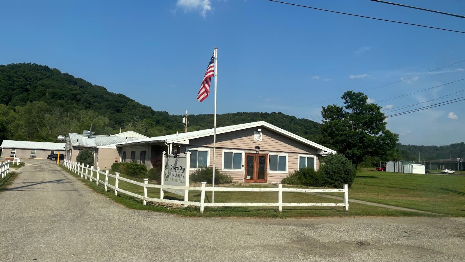 River Run Healthcare Crystal Care Center of Franklin Furnace