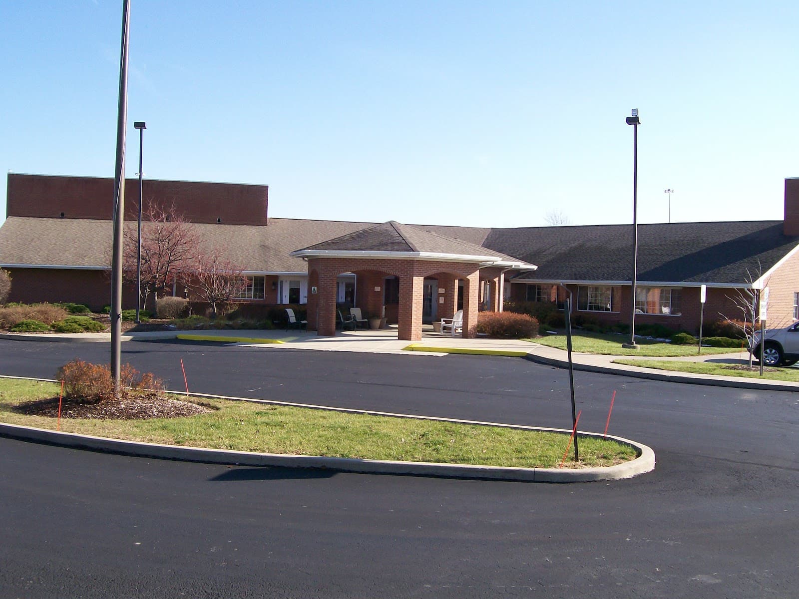 Manor at Perrysburg — photo 1