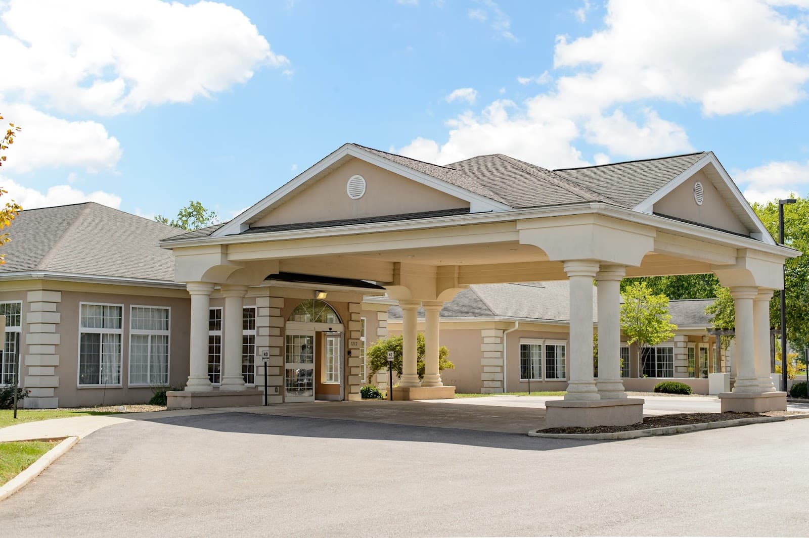 Life Care Center of Elyria