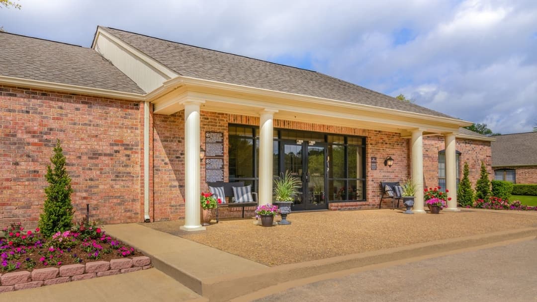 Longview Hill Nursing Center and Rehabilitation