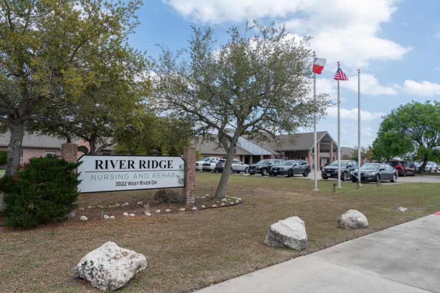 Avir at River Ridge