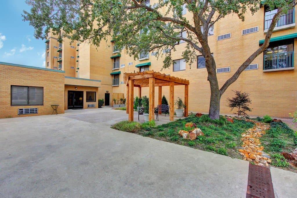 Vintage Health Care Center — photo 1