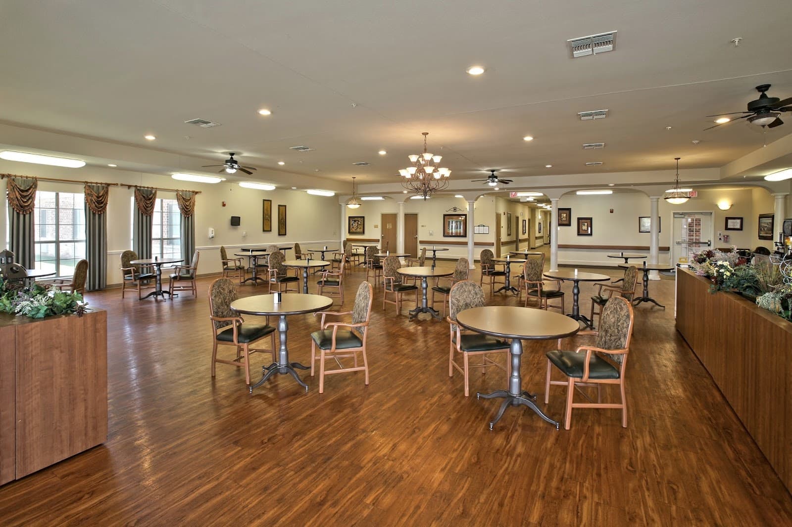 Senior Care Health & Rehabilitation of Wichita Falls, TX