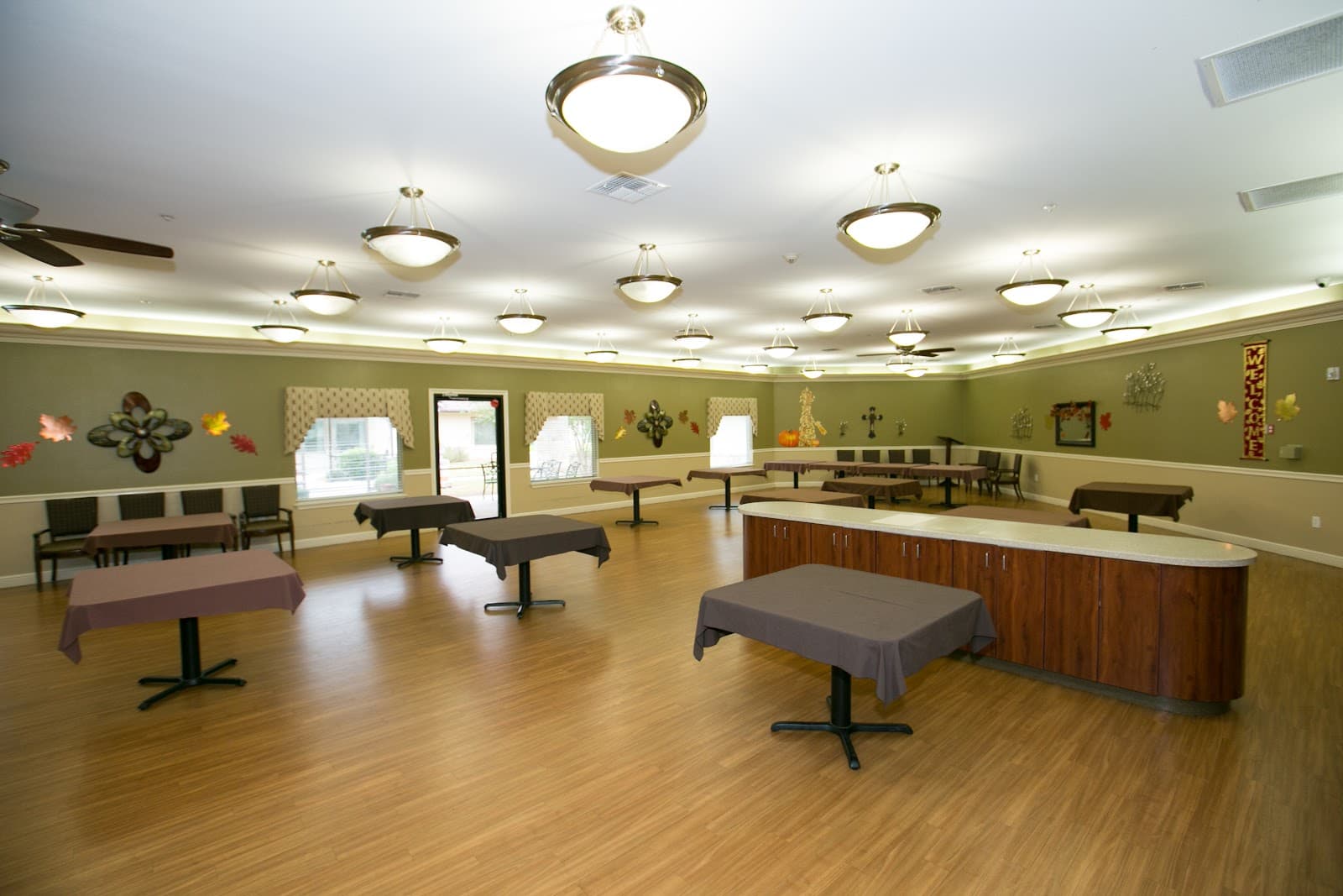 Legend Oaks Healthcare and Rehabilitation - West San Antonio