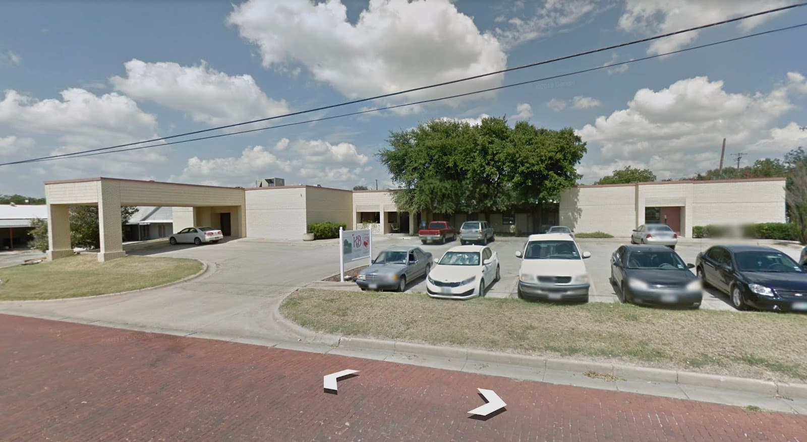 Three Oaks Retirement Center