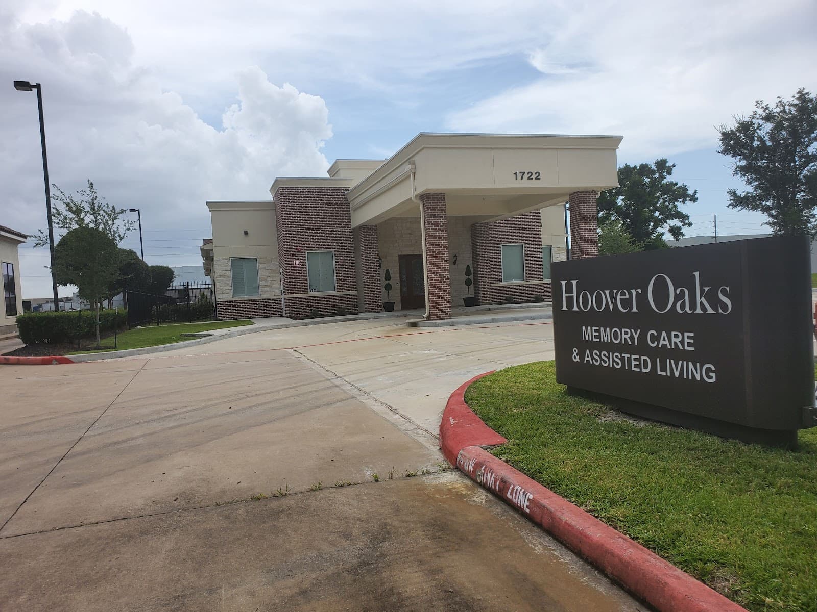 Hoover Oaks Memory Care and Assisted Living