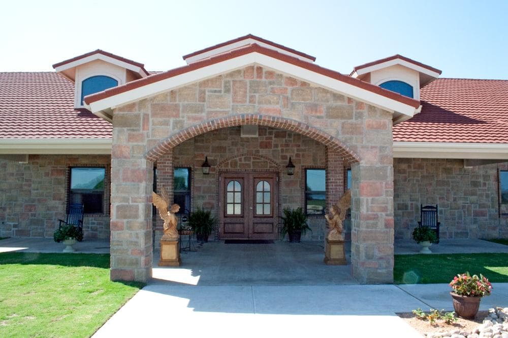 Country Club Retirement Community Assisted Living