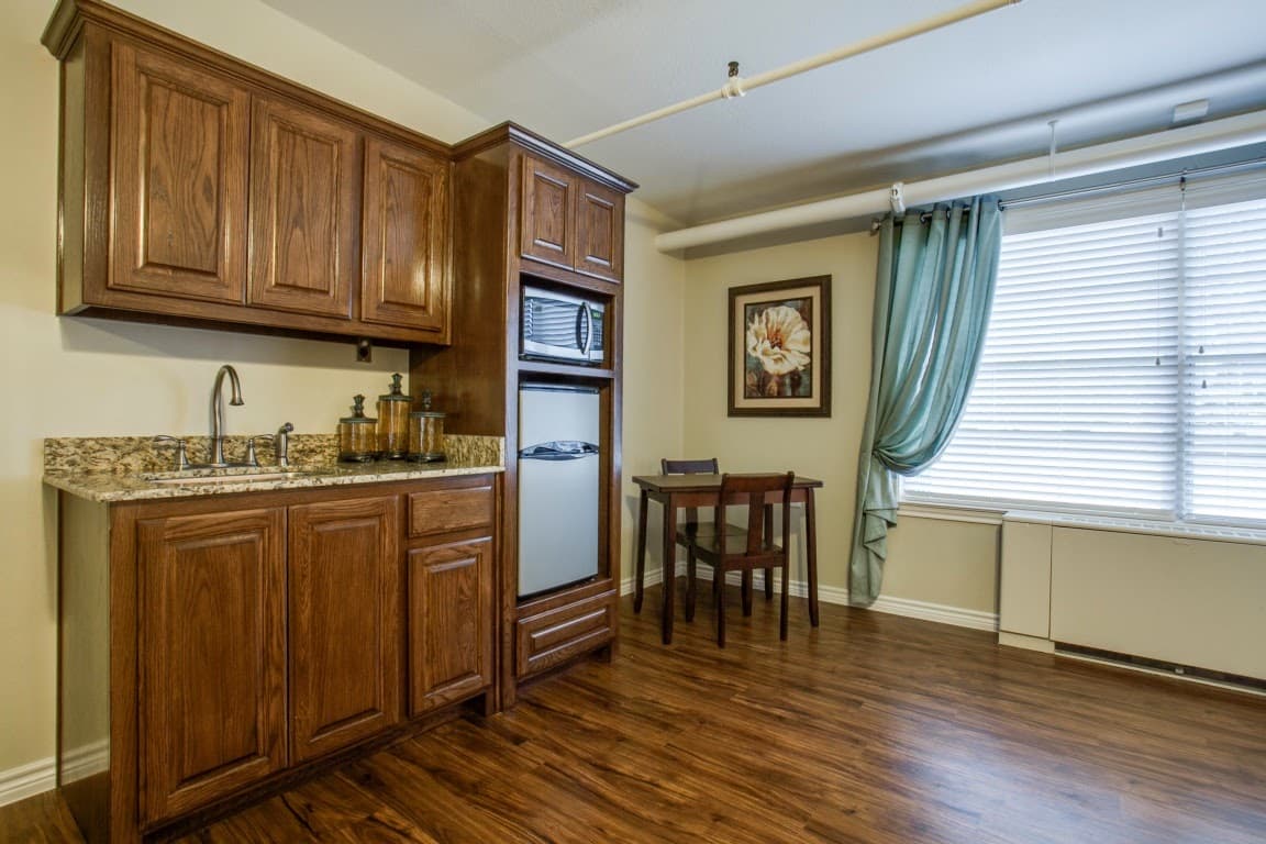 Serenity Estates, LLC, Licensed Assisted Living Lic #137474 — photo 1