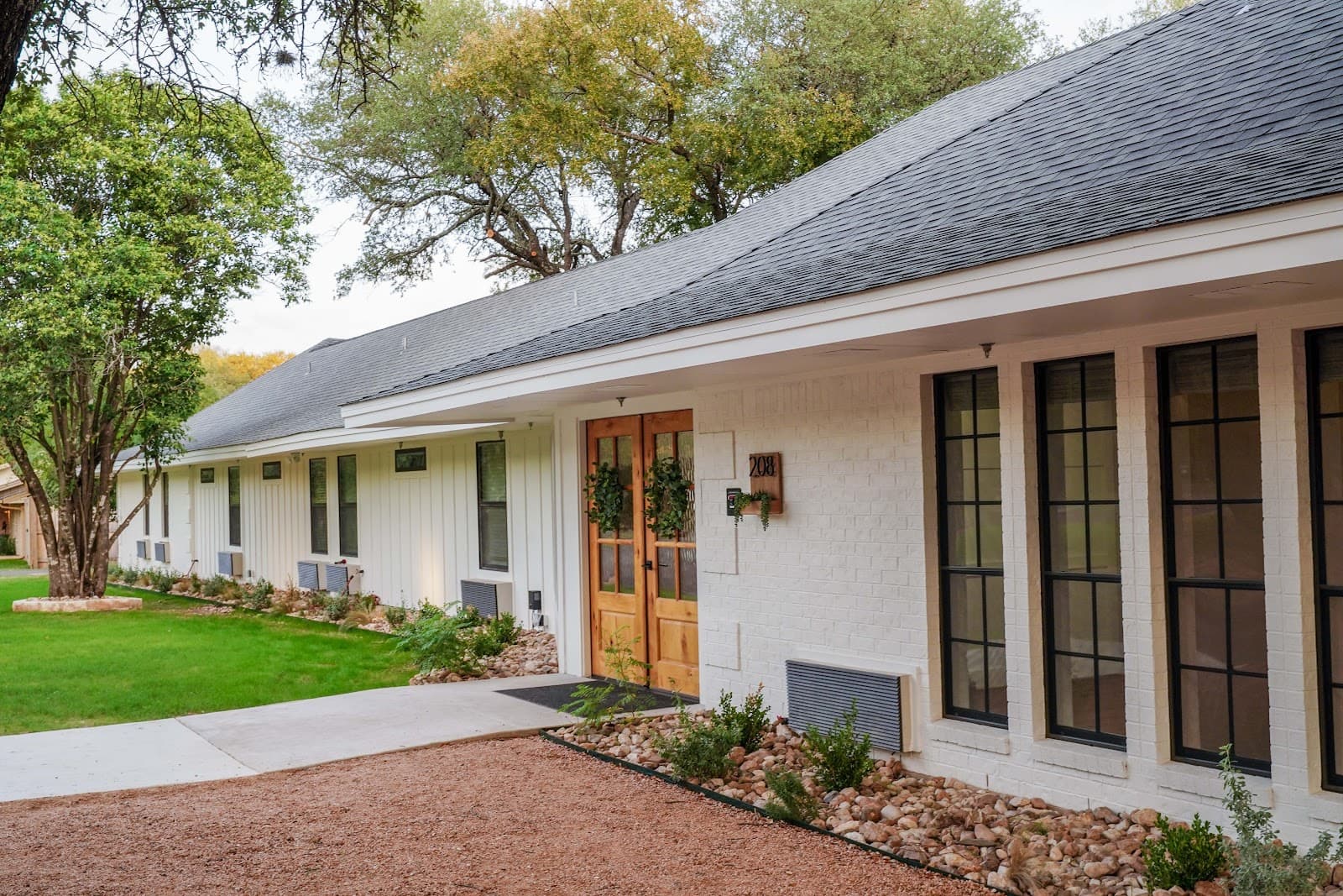 Platinum Resort Assisted Living at Serenada