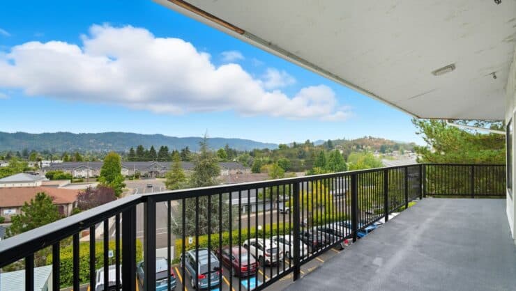Solista Roseburg