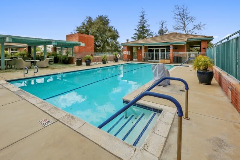 Royal Oaks