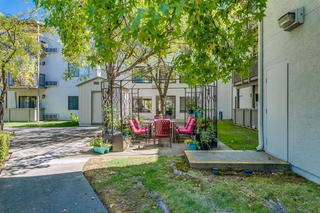 Auburn Ravine Terrace