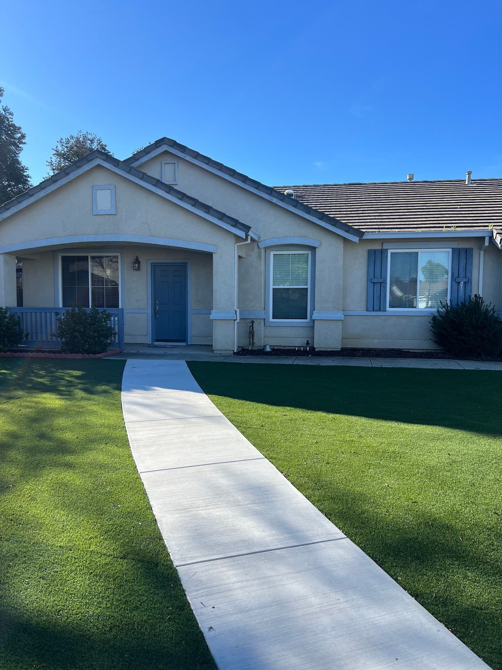 Eastbay Healthcare Services LLC