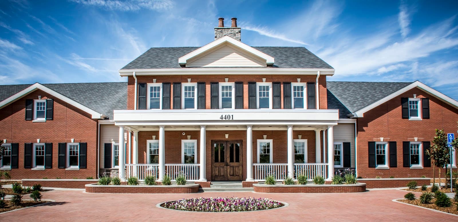 Hoffmann Hospice Home — photo 1