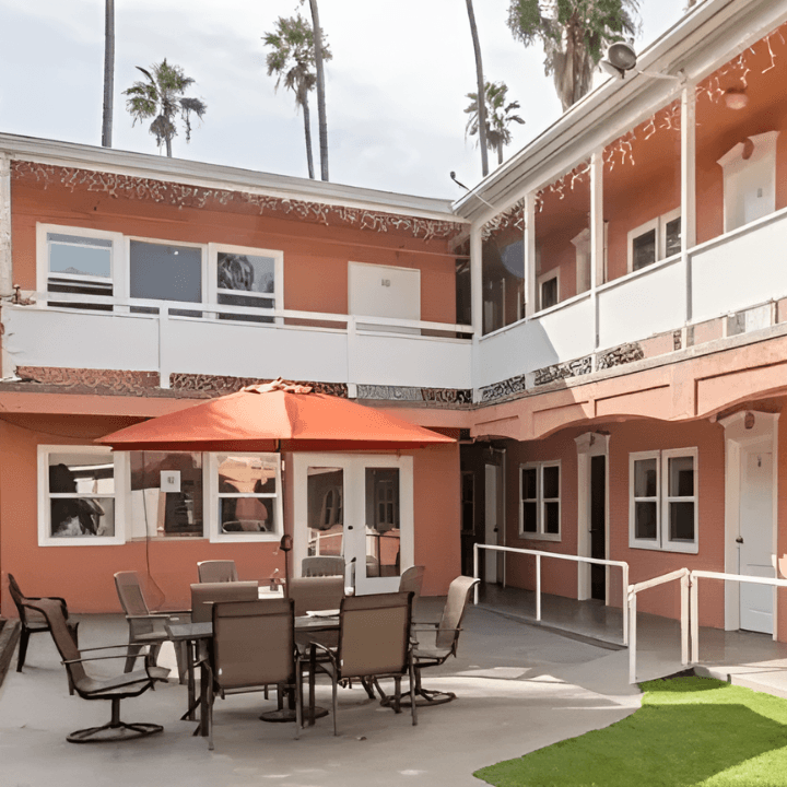 Bentley Suites by SCH