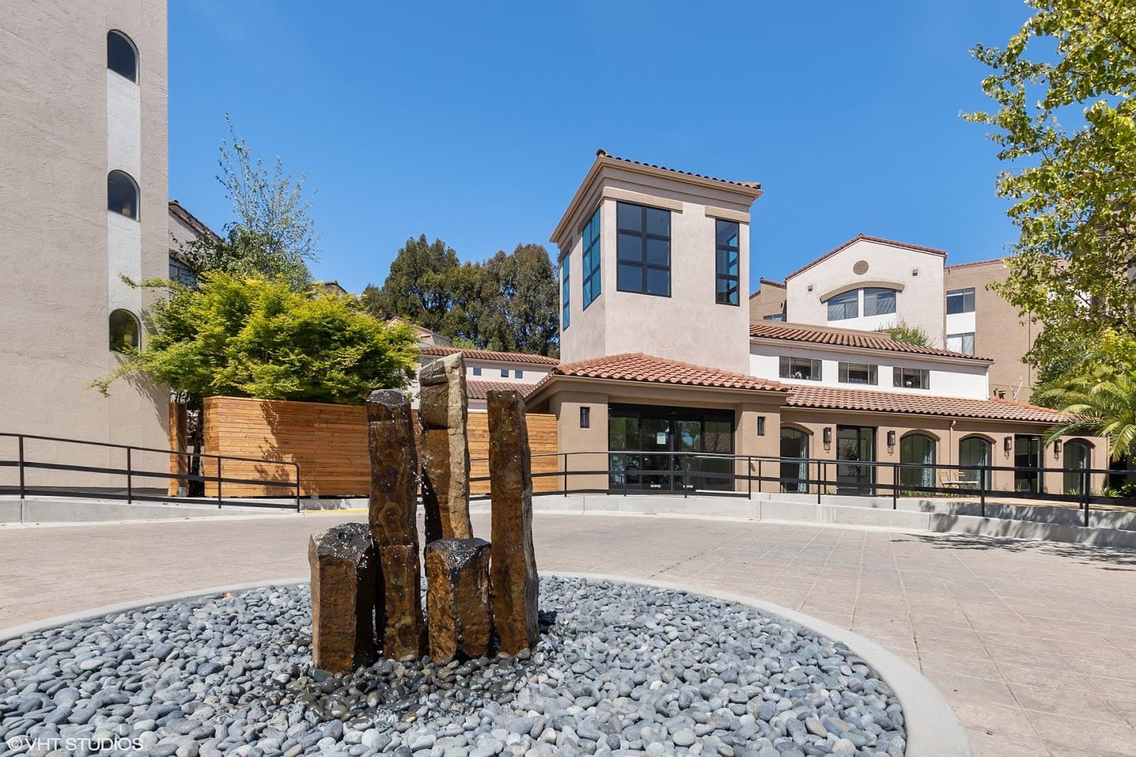 Cadence at Millbrae