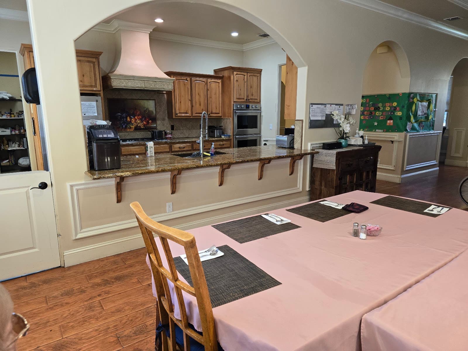 Chateau Senior Living: The Villa