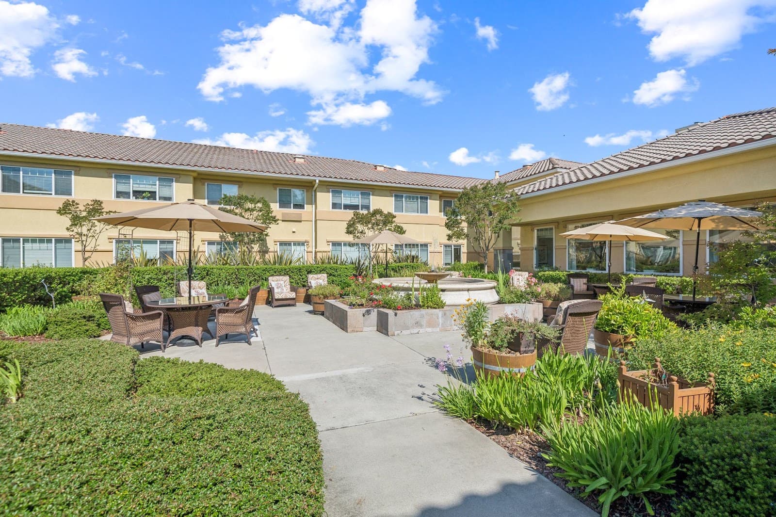 Cogir Of Sonoma Plaza