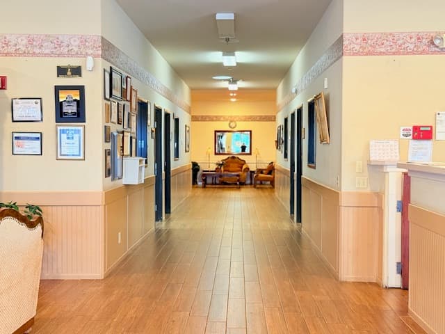 Foremost Retirement Resort — photo 1