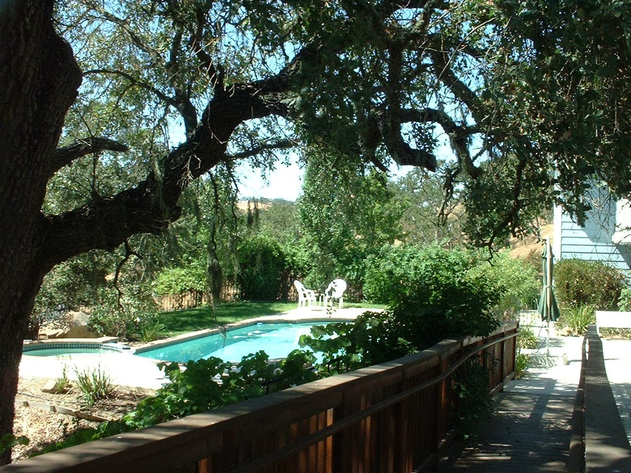Garden View Inn