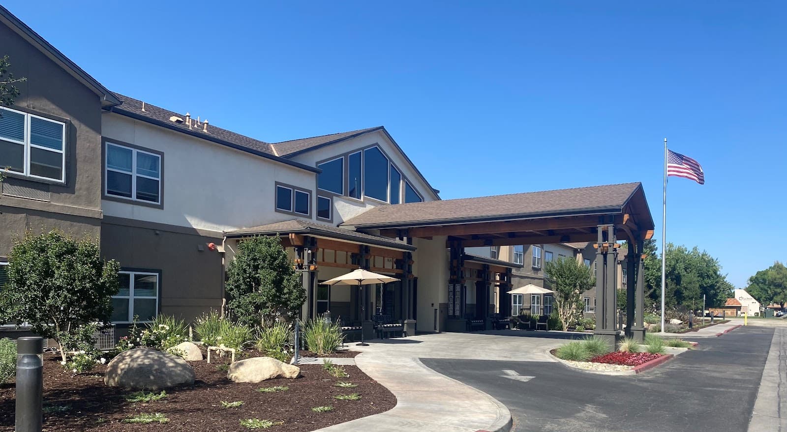 Magnolia Place Senior Assisted Living & Memory Care Community