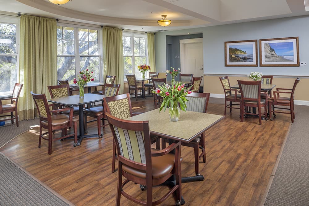 Oak Cottage Of Santa Barbara Memory Care