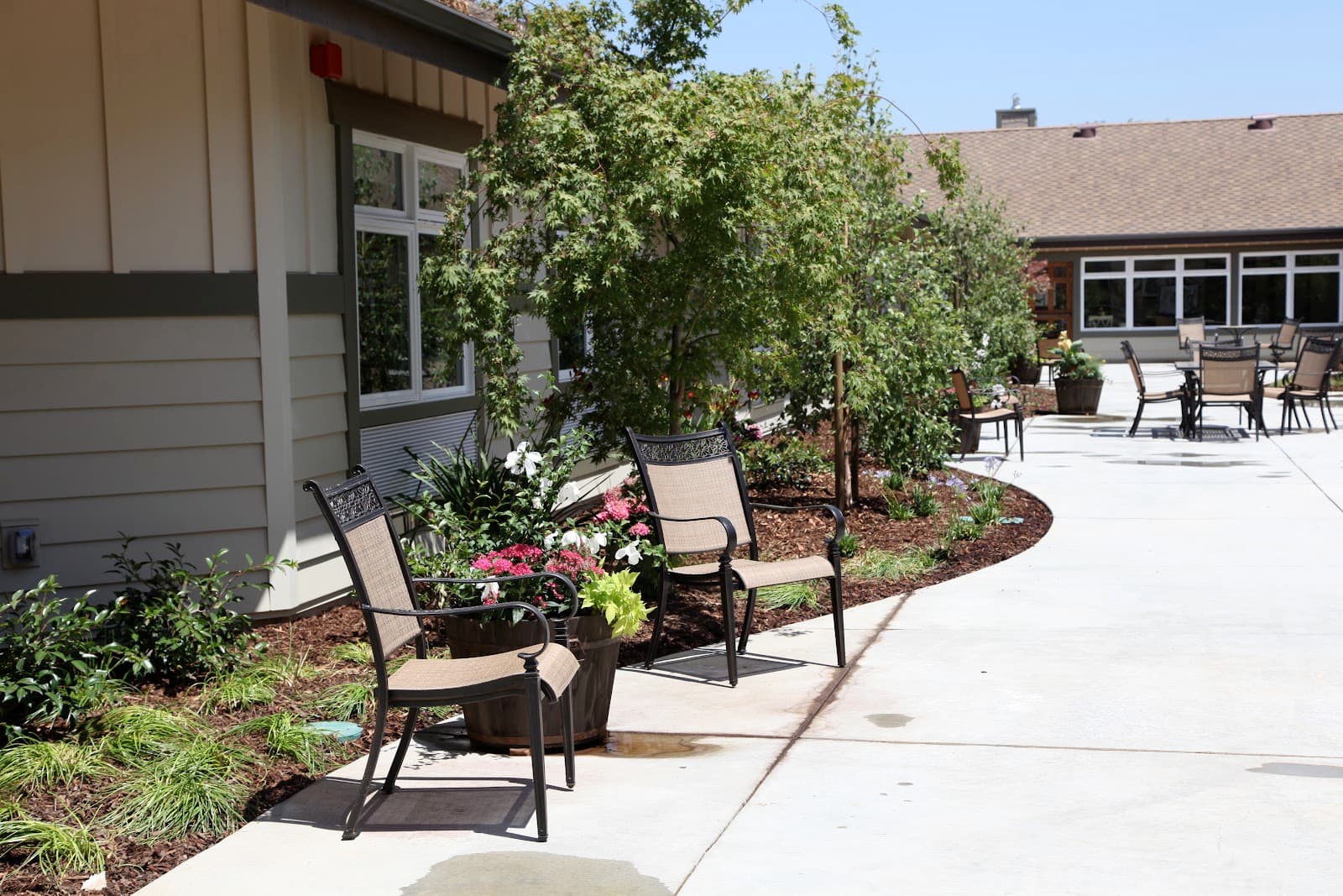 Quail Park Memory Care Residences of Visalia