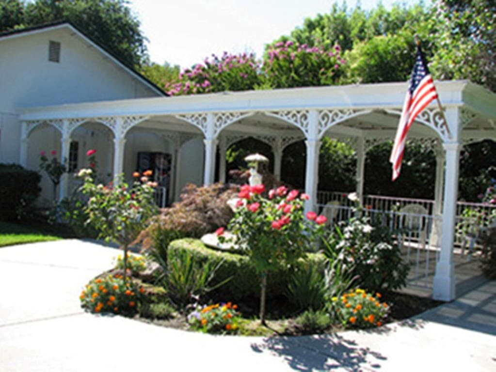 Roses & Ivy Assisted Living Facility for the Elderly