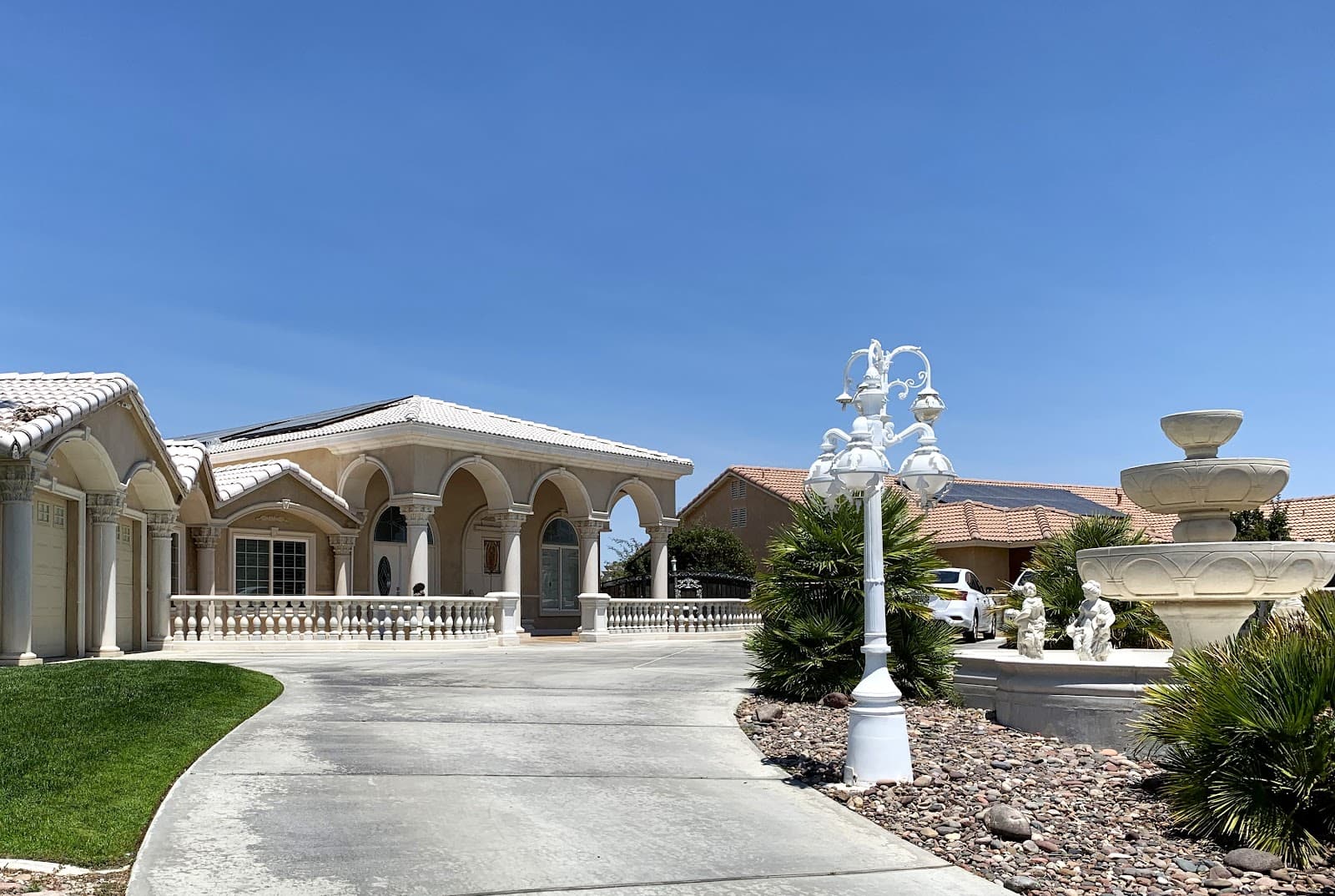 Skyline Villa Assisting Living