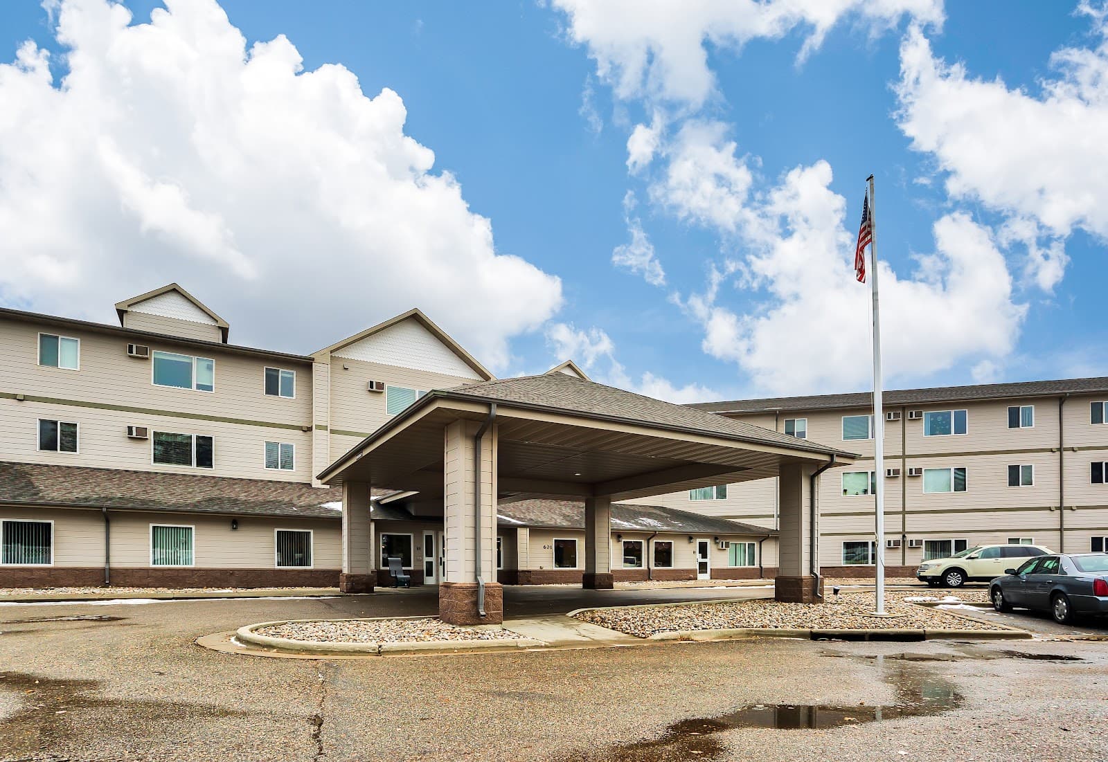Minot Lodge Senior Living
