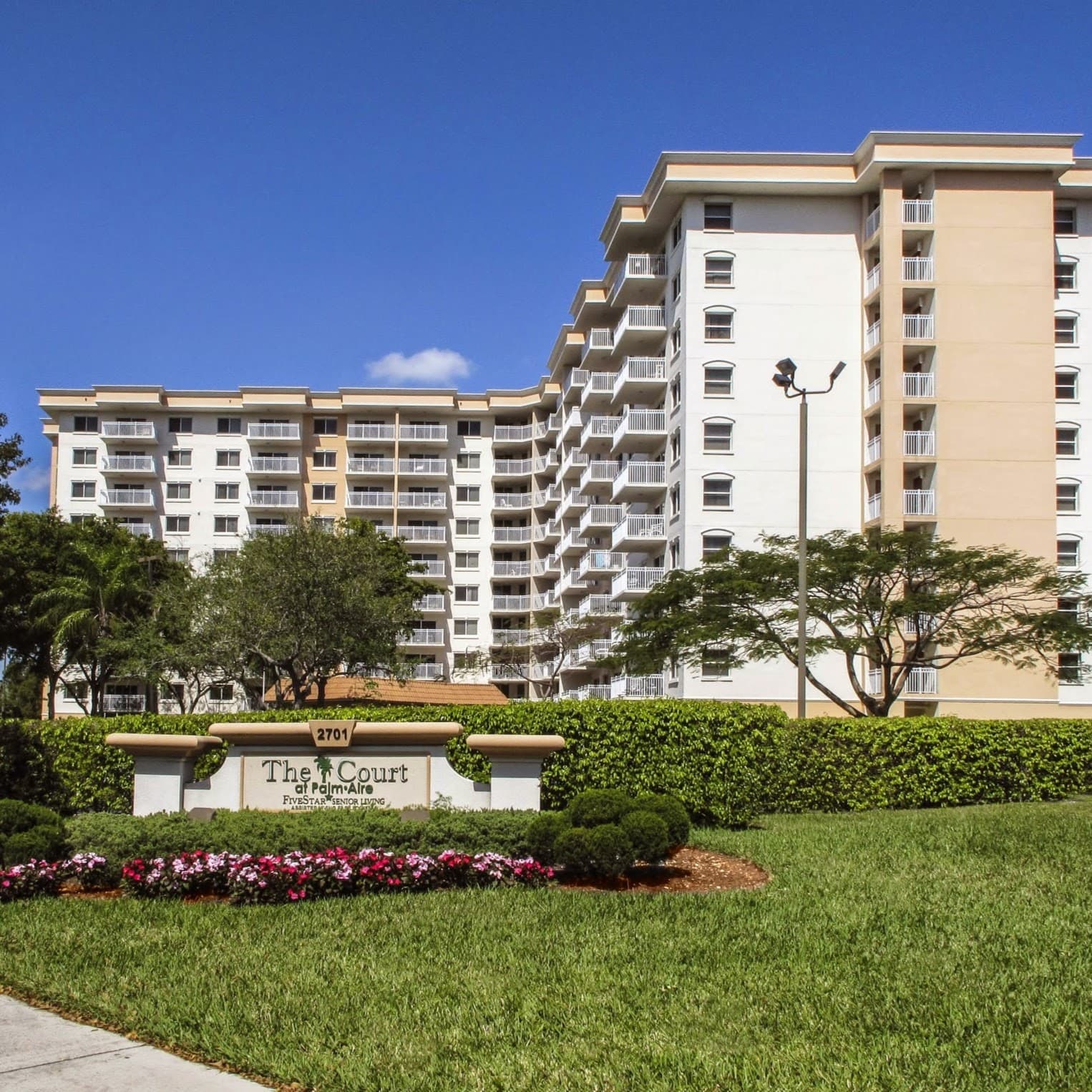 The Court at Palm Aire